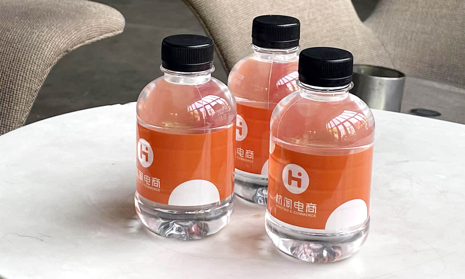 定制礦泉水案例1